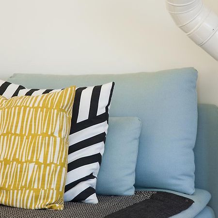Joivy Joyful 2Br Apt With Terrace Nearby Sao Bento Palace Lisboa 外观 照片