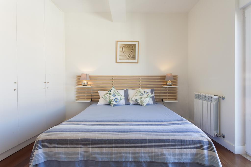 Joivy Joyful 2Br Apt With Terrace Nearby Sao Bento Palace Lisboa 客房 照片