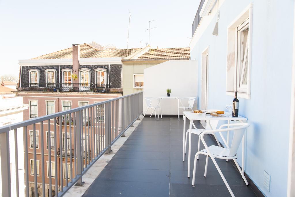 Joivy Joyful 2Br Apt With Terrace Nearby Sao Bento Palace Lisboa 客房 照片