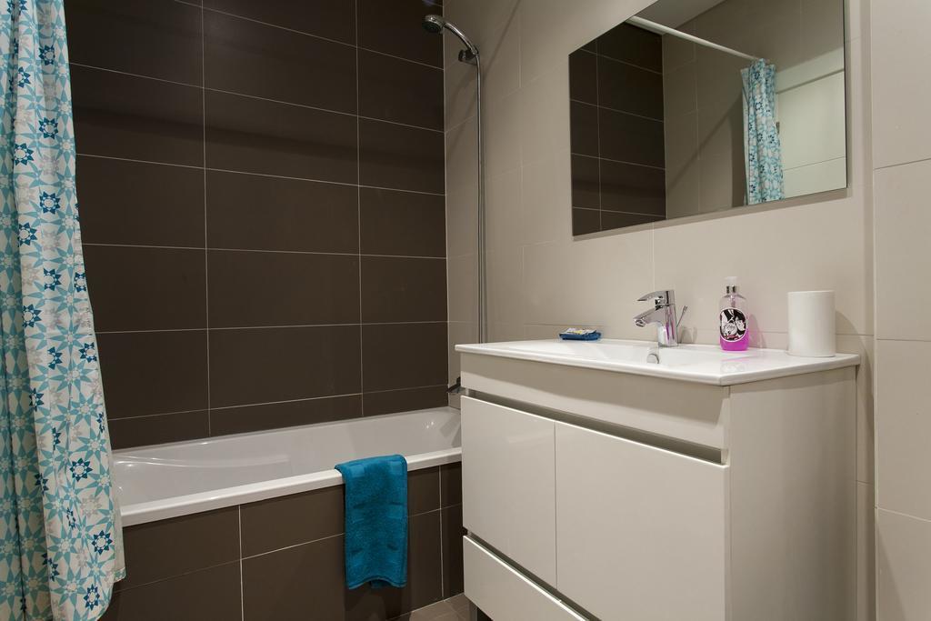 Joivy Joyful 2Br Apt With Terrace Nearby Sao Bento Palace Lisboa 外观 照片